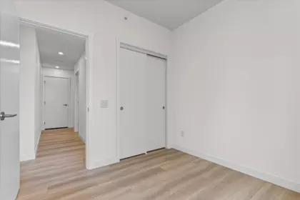 Walk-In Closet Photo of 2010 626 Claremont Street, Coquitlam, BC