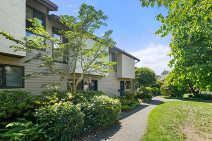 Hot Tub / Spa Photo of 18 220 E 11th Street, North Vancouver, BC