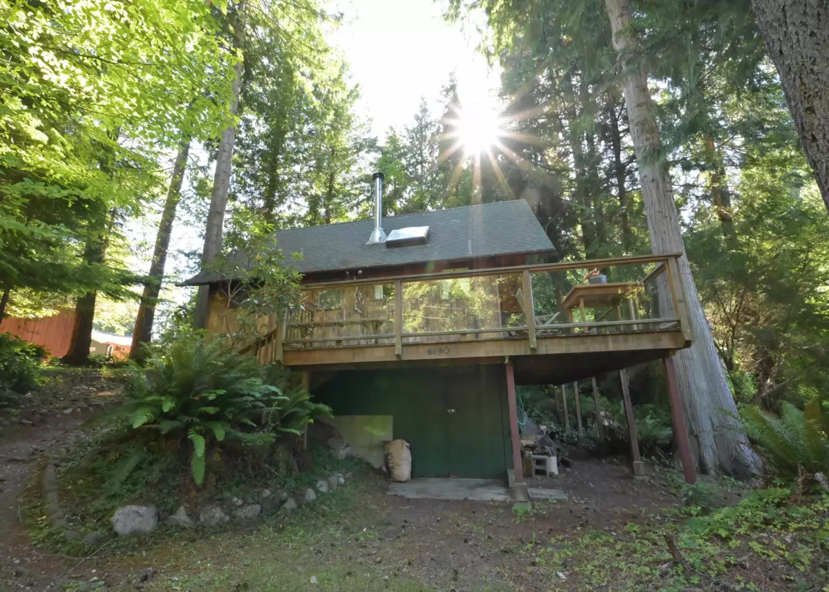 Living Room Photo of 6190 Coracle Drive, Sechelt, BC