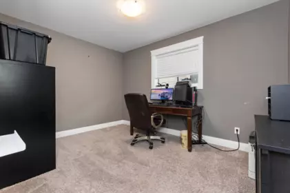 Hallway Photo of 10 46128 Riverside Drive, Chilliwack, BC