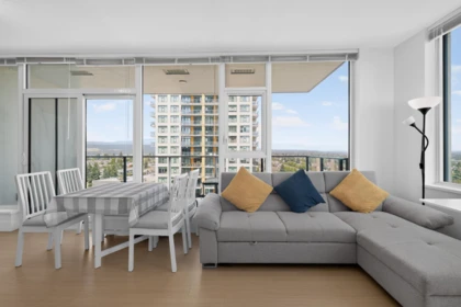 1705 7358 Edmonds Street, Burnaby, BC, Burnaby — Apartment/Condo for sale