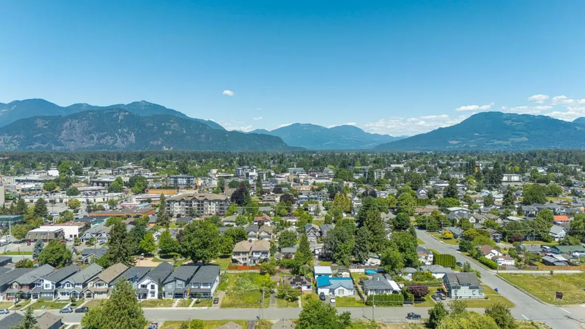 Exterior Rear Photo of 46054 Third Avenue, Chilliwack, BC