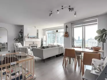 Mudroom Photo of 1708 198 Aquarius Mews, Vancouver, BC