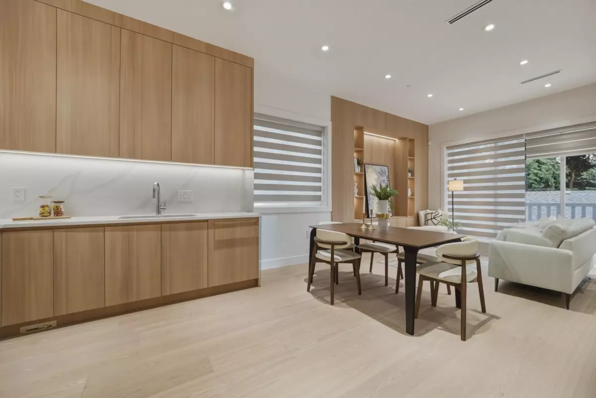 Living Room Photo of 3112 W 42nd Avenue, Vancouver, BC
