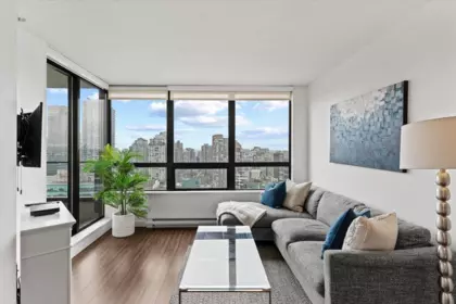 Pantry Photo of 2123 938 Smithe Street, Vancouver, BC