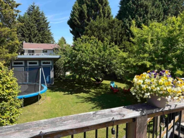 15847 Russell Avenue, White Rock, BC, White Rock — Single Family Residence for sale
