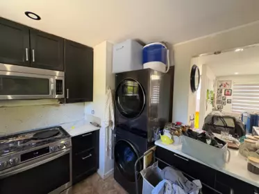 Pantry Photo of 15847 Russell Avenue, White Rock, BC