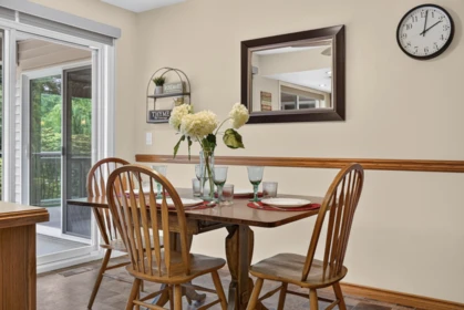 Basement Recreation Room Photo of 45549 Wells Road, Chilliwack, BC