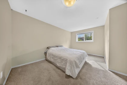 Swimming Pool Photo of 45549 Wells Road, Chilliwack, BC