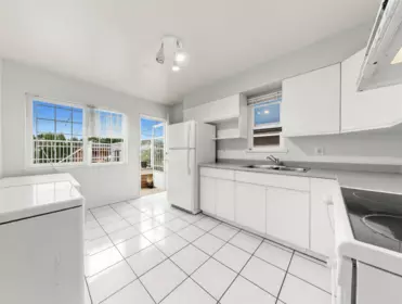 Kitchen Photo of 1972 E 51st Avenue, Vancouver, BC