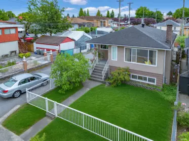 Outdoor Patio Photo of 1972 E 51st Avenue, Vancouver, BC