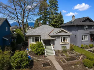 4247 W 13th Avenue, Vancouver, BC, Vancouver — Single Family Residence for sale