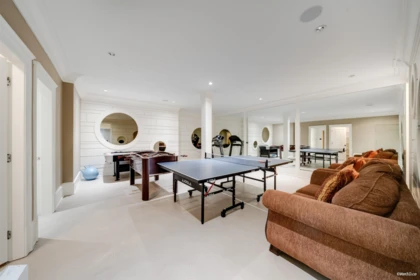 Swimming Pool Photo of 2891 138 Street, Surrey, BC