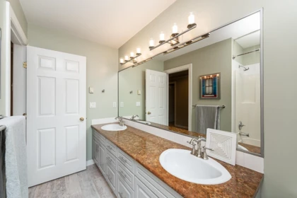 Mudroom Photo of 9729 180 Street, Surrey, BC