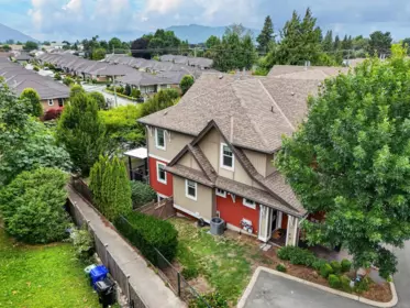 Community Amenities Photo (Clubhouse) of 16 45762 Safflower Crescent, Chilliwack, BC