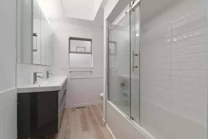 Entry Foyer Photo of 1177 E 15th Street, North Vancouver, BC