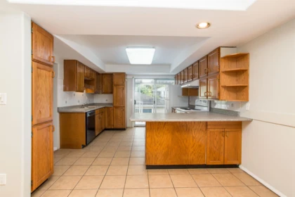 Breakfast Nook Photo of 2536 E 29th Avenue, Vancouver, BC