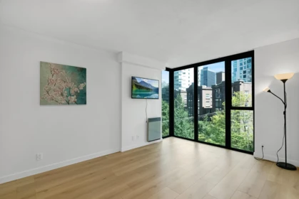 Primary Bedroom Photo of 501 1331 W Georgia Street, Vancouver, BC
