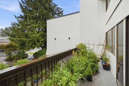 Primary Bedroom Photo of 8 7363 Montecito Drive, Burnaby, BC