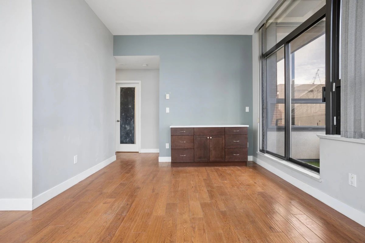 Dining Area Photo of 701 1010 Howe Street, Vancouver, BC