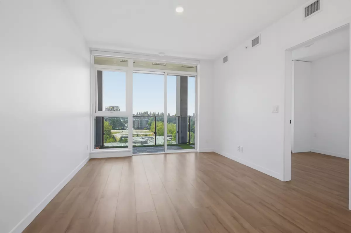 Dining Area Photo of 1012 13428 105 Avenue, Surrey, BC