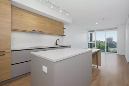 Mudroom Photo of 1012 13428 105 Avenue, Surrey, BC