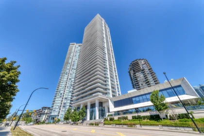 703 1888 Gilmore Avenue, Burnaby, BC, Burnaby — Apartment/Condo for sale