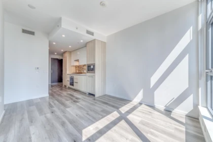 Kitchen Island Photo of 703 1888 Gilmore Avenue, Burnaby, BC