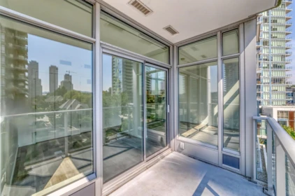 Office / Den Photo of 703 1888 Gilmore Avenue, Burnaby, BC