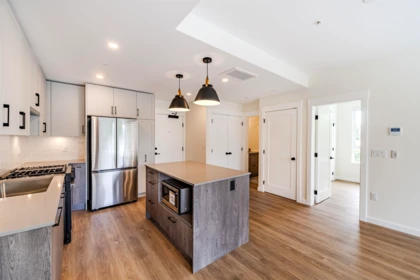 Kitchen Photo of 607 27215 Aldergrove Town Centre Drive, Langley, BC
