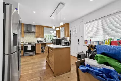 Breakfast Nook Photo of 5430 Melbourne Street, Vancouver, BC