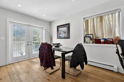 Kitchen Photo of 5430 Melbourne Street, Vancouver, BC