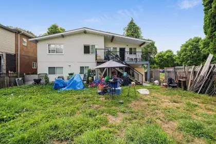 Outdoor Deck Photo of 5430 Melbourne Street, Vancouver, BC