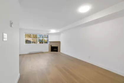 209 2928 Commercial Drive, Vancouver, BC, Vancouver — Apartment/Condo for sale