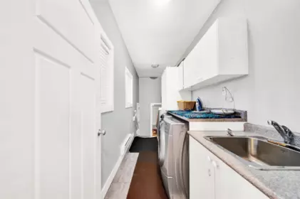 Primary Bathroom Photo of 7051 144b Street, Surrey, BC