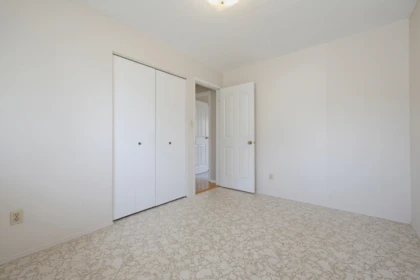 Entry Foyer Photo of 32659 Willingdon Crescent, Abbotsford, BC