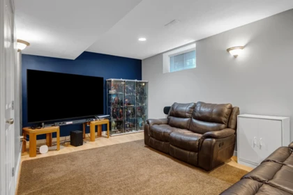 Mudroom Photo of 10280 242b Street, Maple Ridge, BC