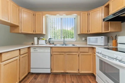Walk-In Closet Photo of 7019 Wiltshire Street, Chilliwack, BC