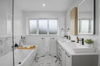 Guest Bathroom Photo of 1483 W 52nd Avenue, Vancouver, BC