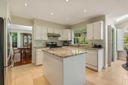 Breakfast Nook Photo of 102 Aspenwood Drive, Port Moody, BC