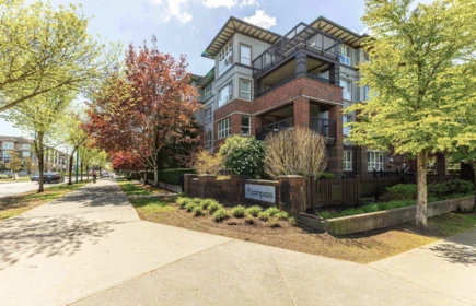 309 6815 188 Street, Surrey, BC, Surrey — Apartment/Condo for sale