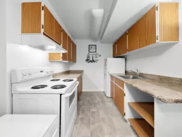 Kitchen Island Photo of 104 7220 Lindsay Road, Richmond, BC