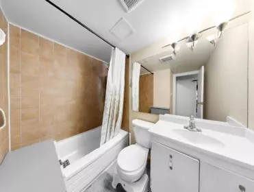 Primary Bathroom Photo of 104 7220 Lindsay Road, Richmond, BC
