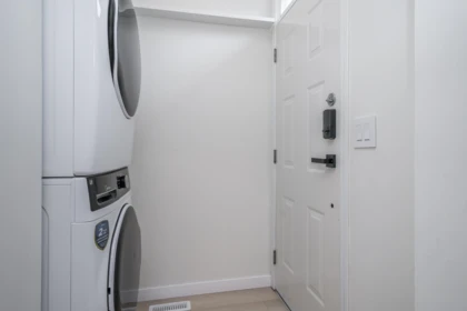 Basement Recreation Room Photo of 10295 243a Street, Maple Ridge, BC