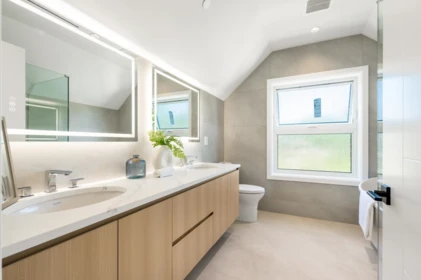 2 3771 W King Edward Avenue, Vancouver, BC, Vancouver — Half Duplex for sale