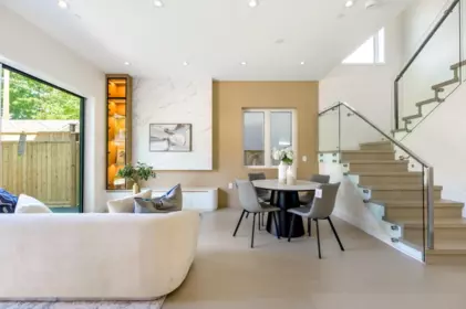 Staircase Photo of 2 3771 W King Edward Avenue, Vancouver, BC