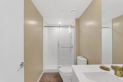 Basement Recreation Room Photo of 616 38033 Second Avenue, Squamish, BC