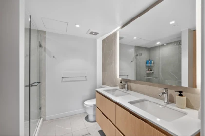 Laundry Room Photo of 807 1500 Fern Street, North Vancouver, BC