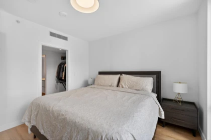 Loft / Bonus Room Photo of 807 1500 Fern Street, North Vancouver, BC