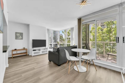 602 193 Aquarius Mews, Vancouver, BC, Vancouver — Apartment/Condo for sale